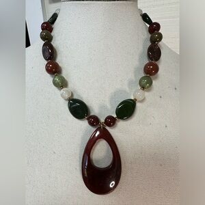 Classic neutral drop pendant statement necklace